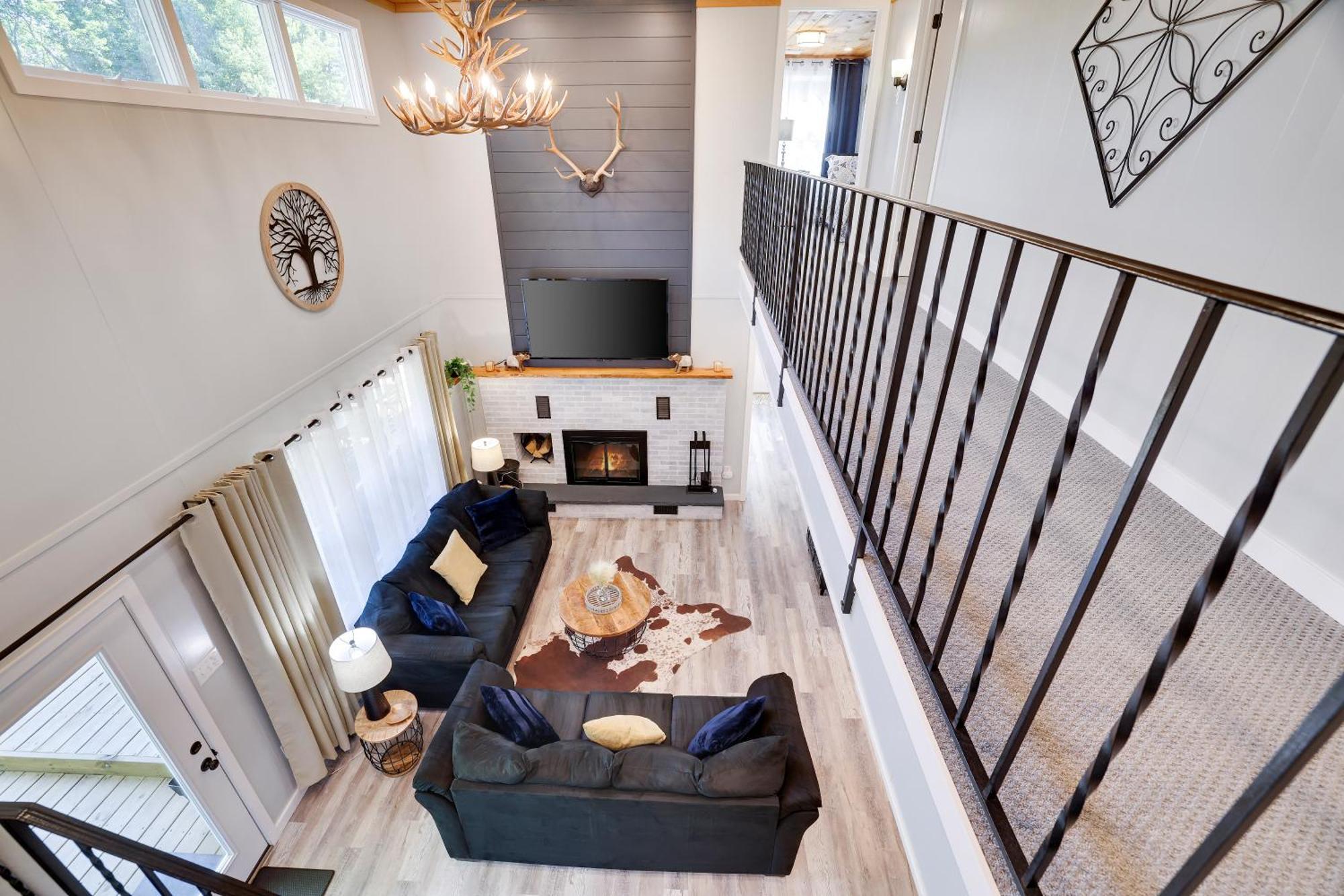 Poconos Brand New Lakefront Oasis 1 Acre, Hottub Gameroom Firepits Talk About Privacy Albrightsville 外观 照片